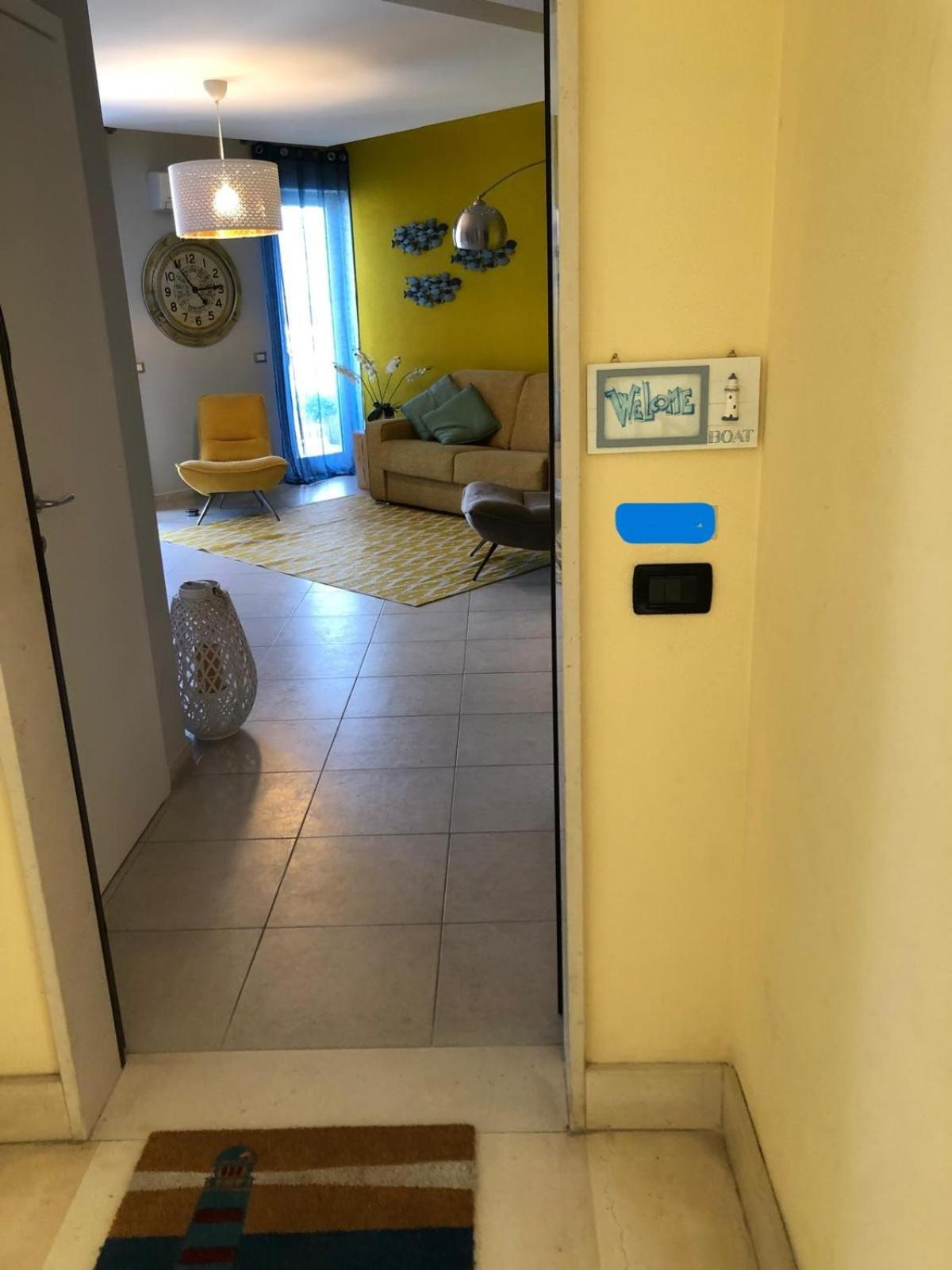 Faro Sul Mare Luxury Apartment - Zona Fiera Bari Extérieur photo
